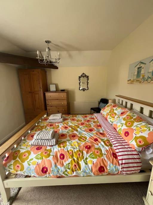 Wish End Cottage Ratton Buitenkant foto