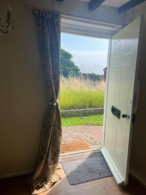 Wish End Cottage Ratton Buitenkant foto