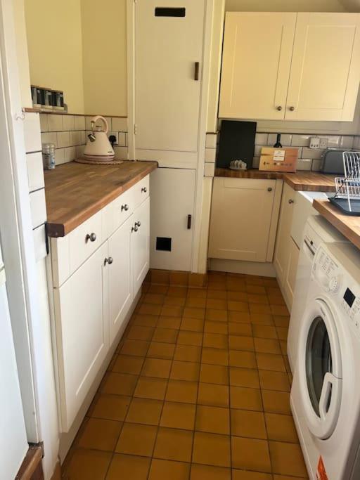Wish End Cottage Ratton Buitenkant foto